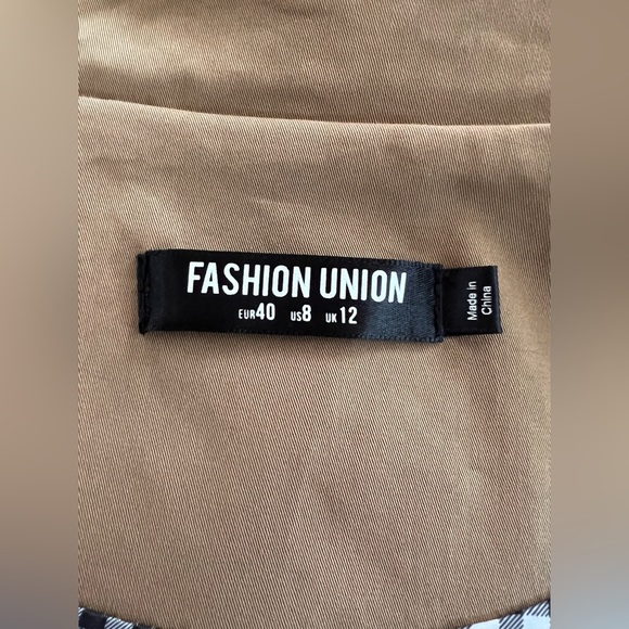 Fashion Union double breasted hooded trench oversized coat with check lining - Picture 11 of 13